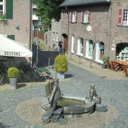 Van Haags Hof Apartament